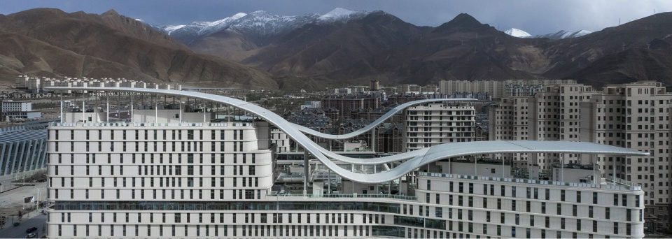 08-Tibet-Woman-and-Children-Hospital_Bazuo-Architecture-960x342.jpg