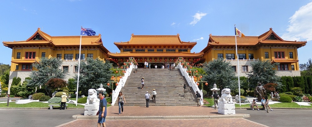 1.-Nan_Tien_Temple_front.jpg