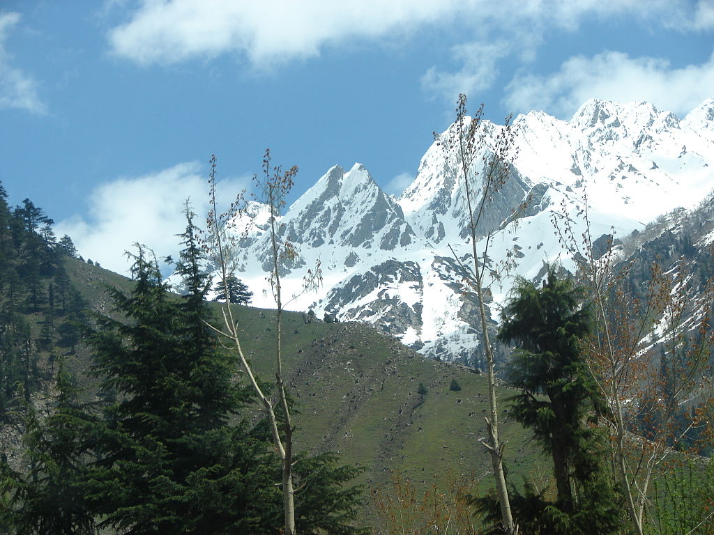 1024px-Ghabral_swatvalley_x003.JPG