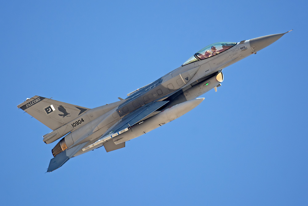 10904-F-16C-5SQN.jpg