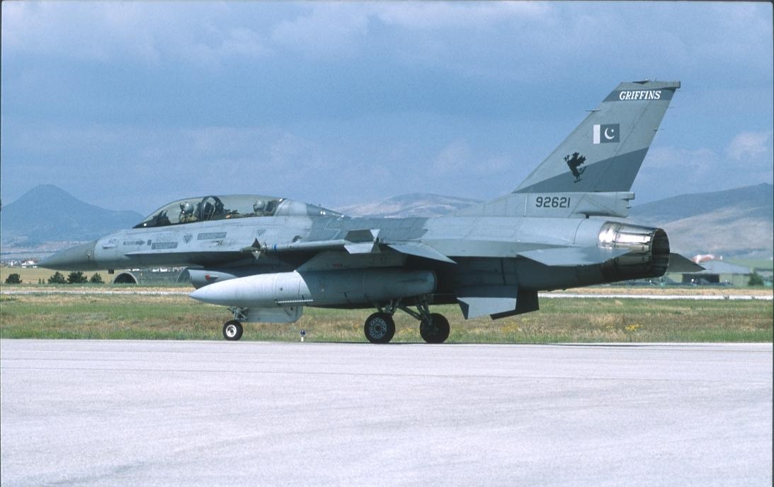 1147fc1c78F-16BM 92621 PAK AF.jpg