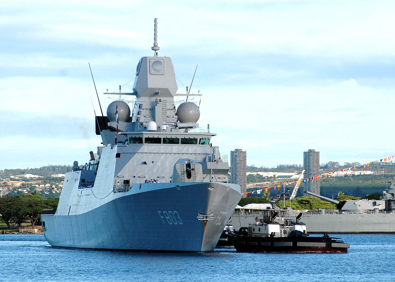 1280px-HNLMS_Tromp_%28F803%29[1].jpg