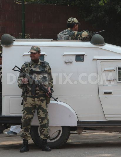 1361531743-security-raised-at-parliament-house-in-new-delhi_1818361.jpg