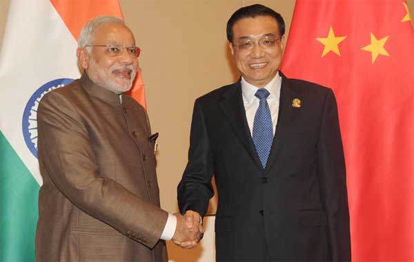 14modi_with_premier_china.jpg