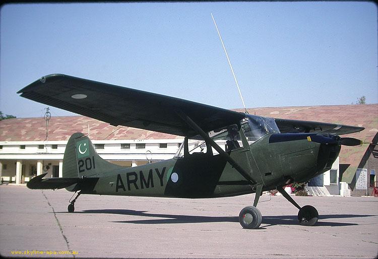 181f1767927 Cessna 0-1 Bird Dog 201 Pakistan Army 1989.jpg