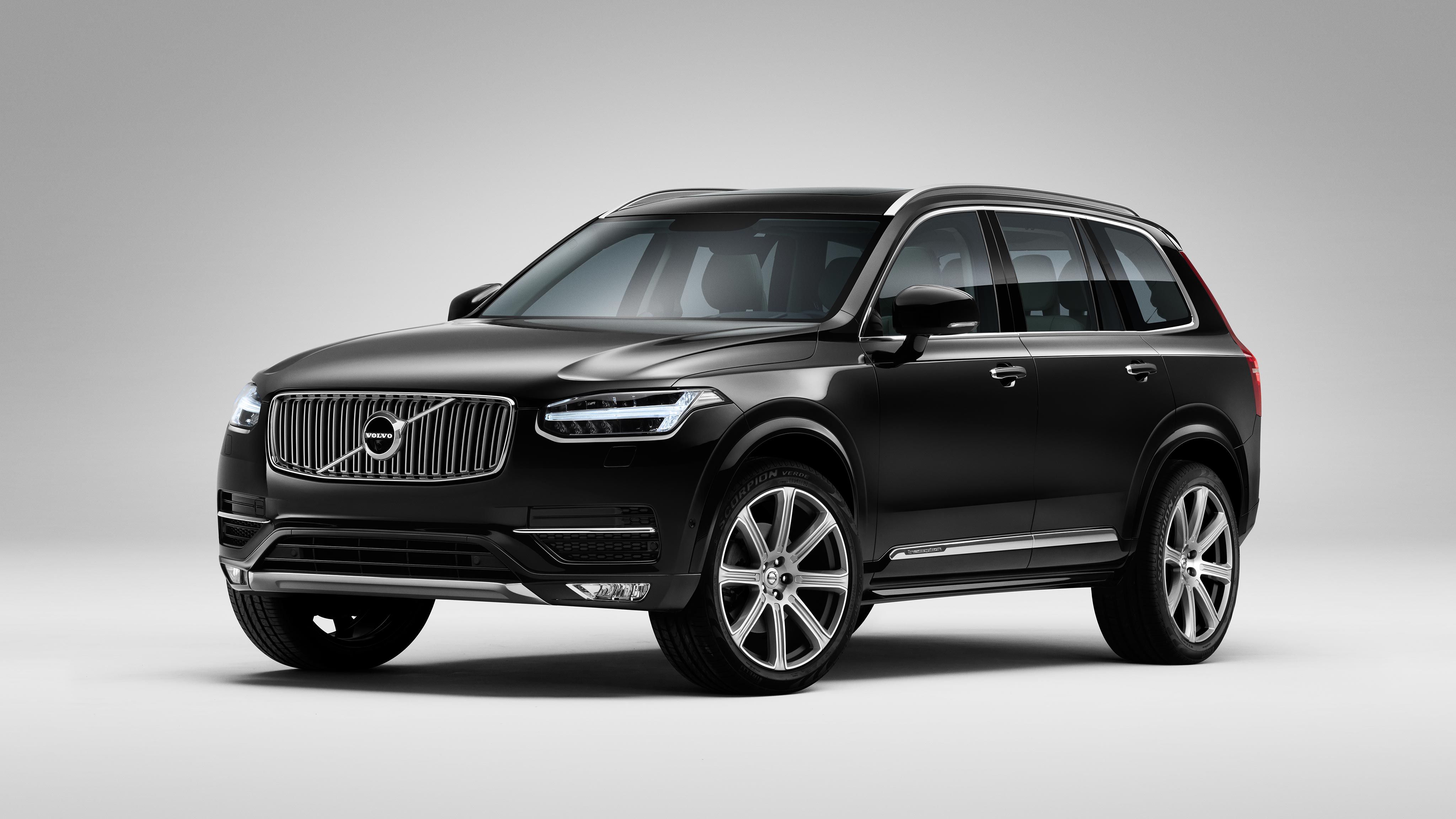 2016 Volvo XC90 2.jpg