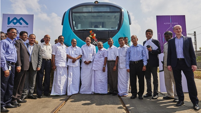 20160501___Kochi_rollout_metro___800x320.568bd1ec97041.jpg