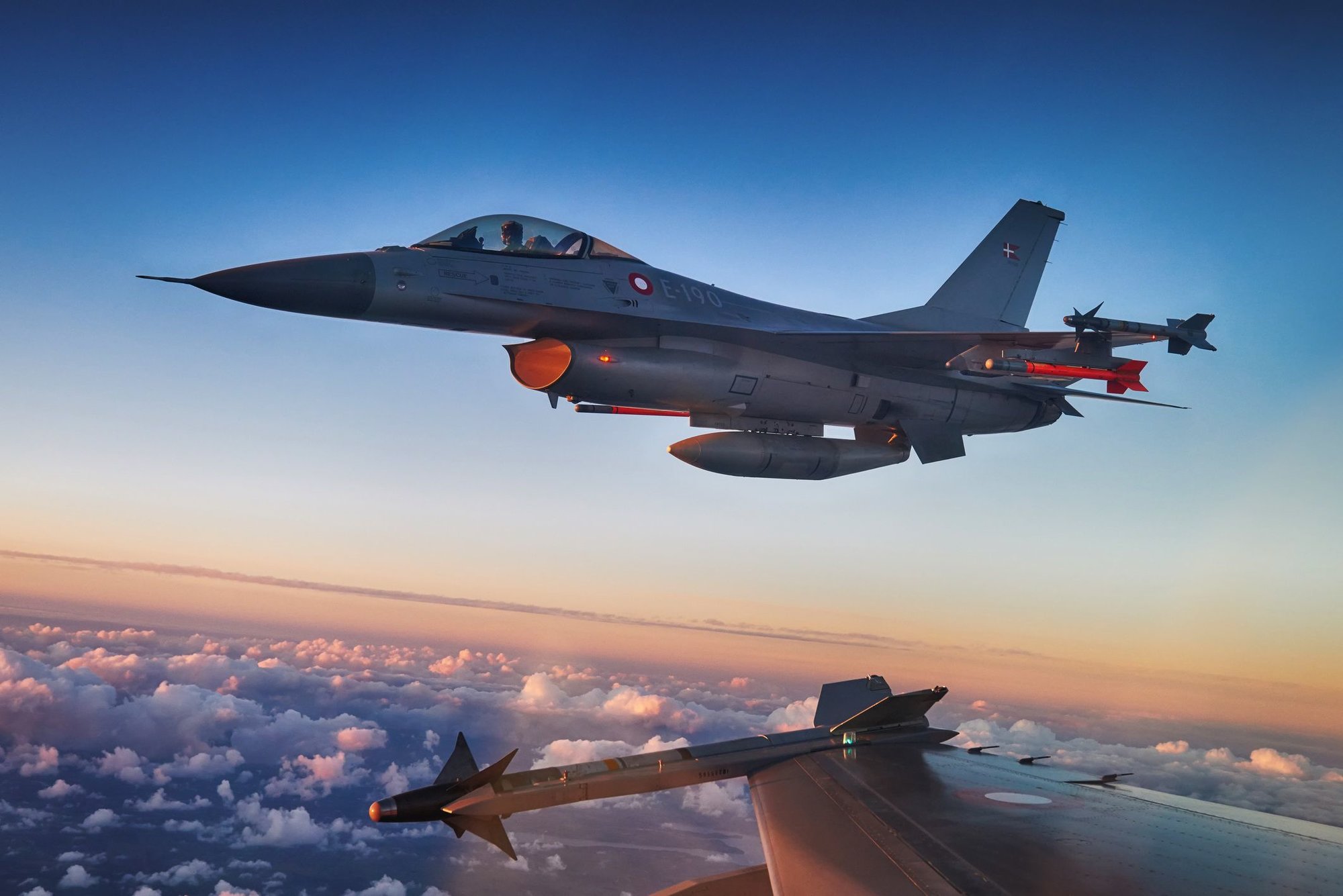 2017-03-02_F-16_Lufttankning_HET_LR_506_01.jpg