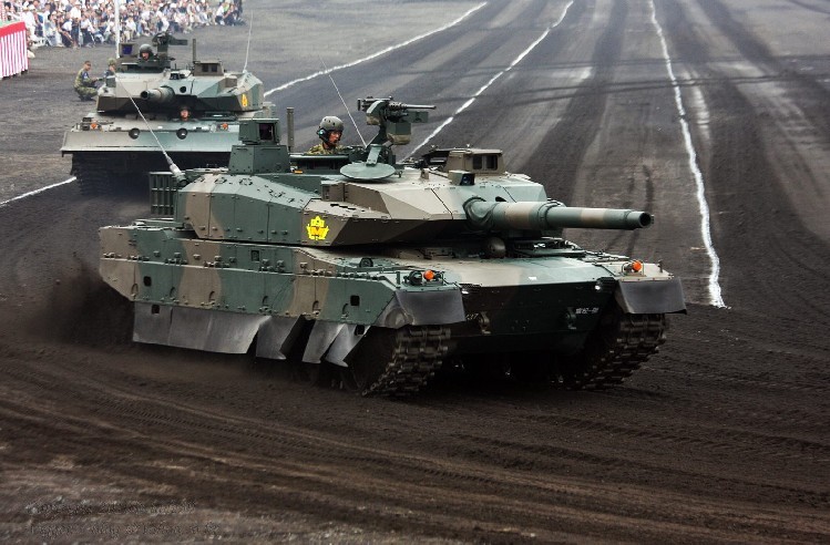 21786d1280719560-japanese-type-10-mbt-1280716159_97512[1].jpg