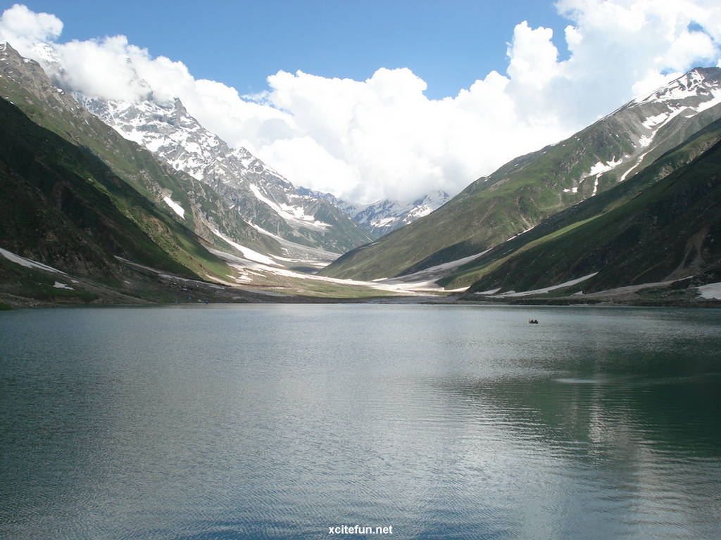 256374,xcitefun-lake-saiful-muluk-2.jpg