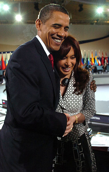 382px-Cristina_Fernandez_y_Obama.jpg