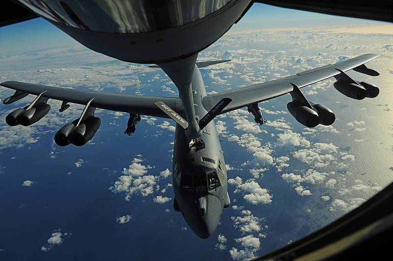 465th_Air_Refueling_Squadron_KC-135_Stratotanker_refuels_a_B-52_Stratofortress.jpg