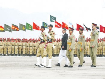 5000-Baloch-Joining-the-Army.jpg