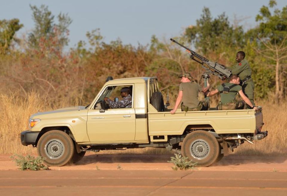 539691-des-soldats-francais-sur-un-pick-up-au-mali.jpg