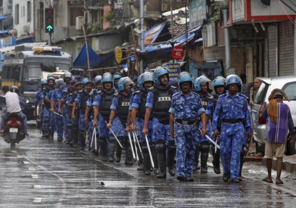 -62170005200_indias-rapid-action-force-raf-personnel-patrol-road-near-residence-yakub-memon.jpg