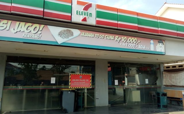 7 Eleven 12.jpg