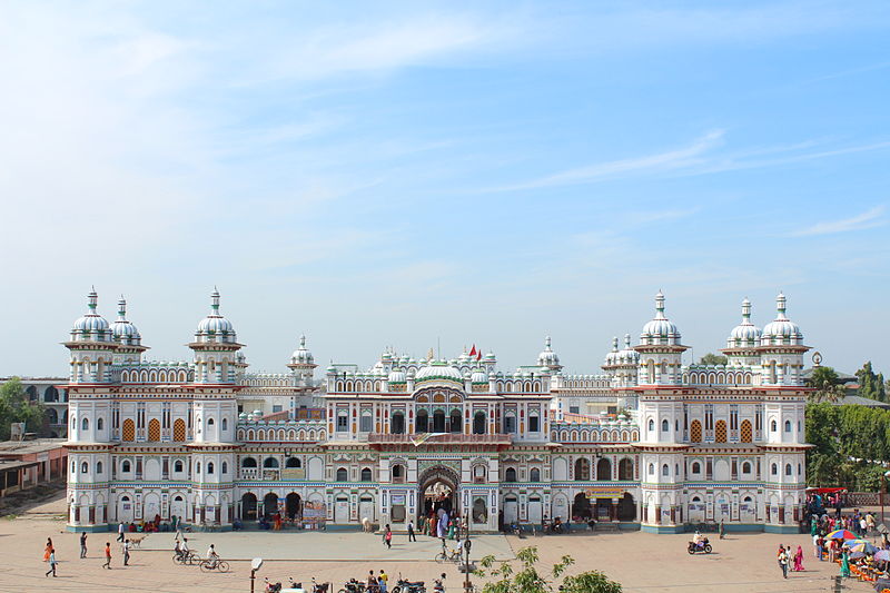 800px-Janki_Mandir.JPG