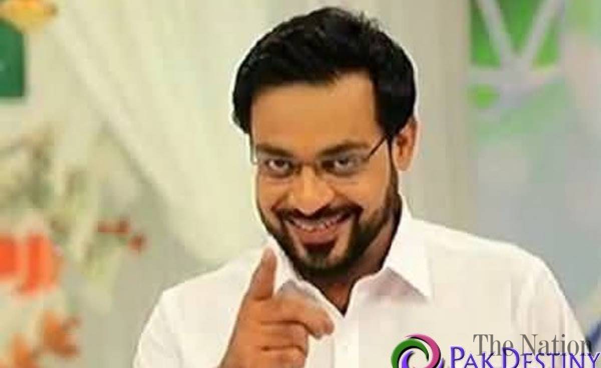 aamir-liaqat-a-curious-case-1423024918-7338.jpg