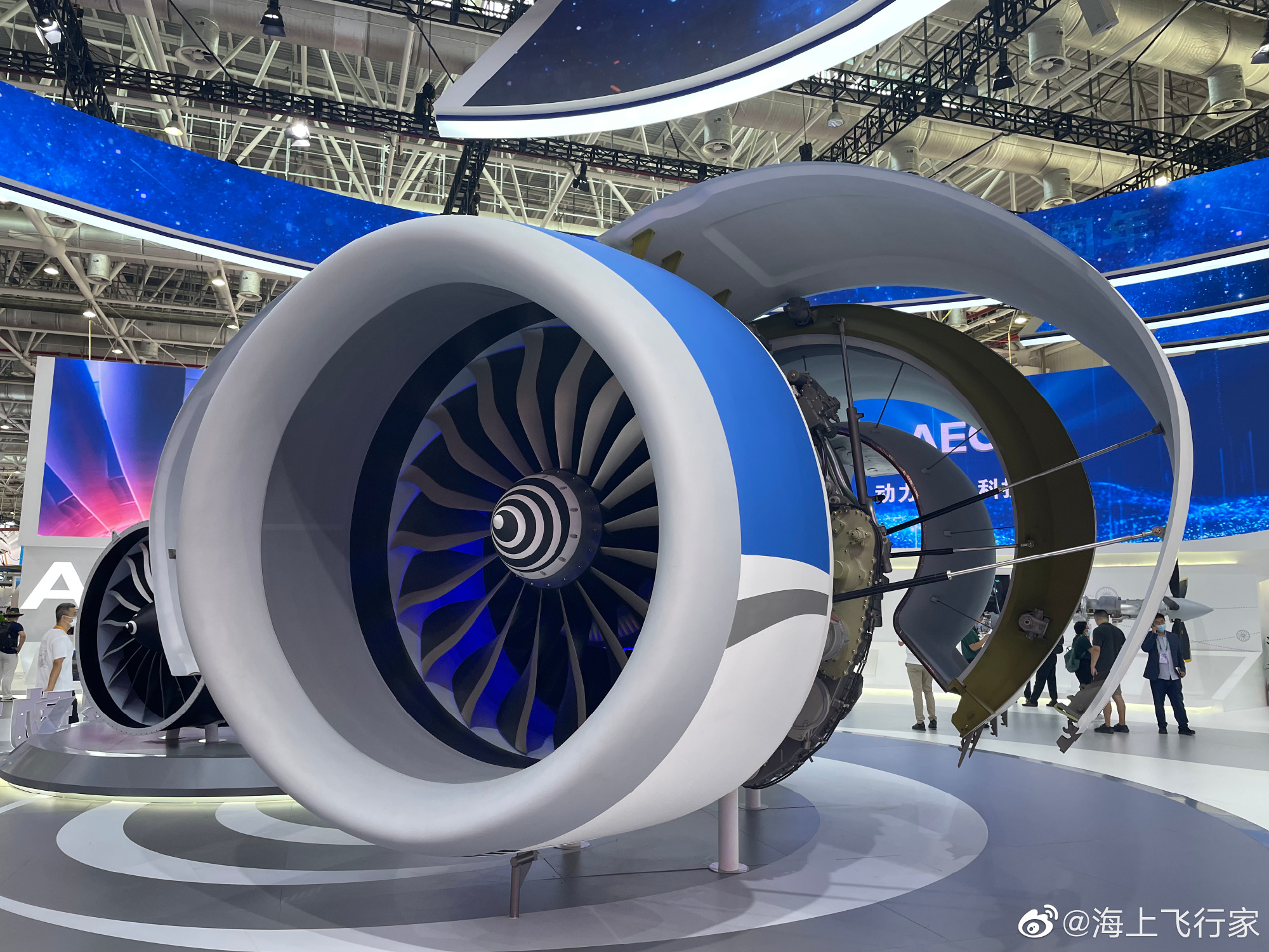 aecc-cj1000-weibo-zhuhai-display-2021.jpg