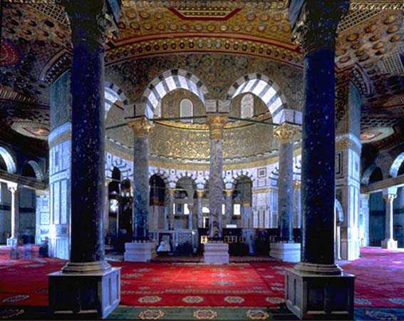 Al-Aqsa-Mosque-in-Jerusalem_Interior-view-_89.jpg