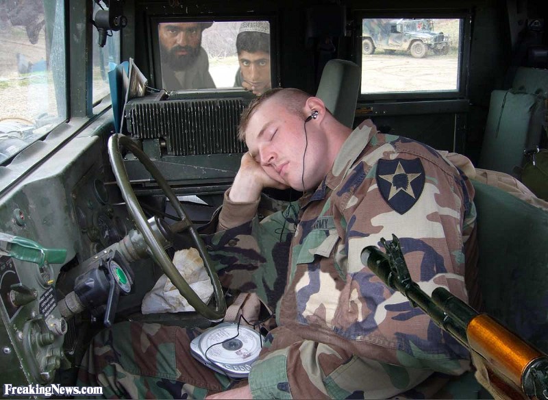 American-Soldier-Sleeping-in-Afghanistan--83552.jpg