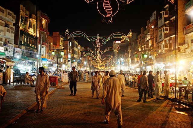 Anarkali-street-lahore.jpg