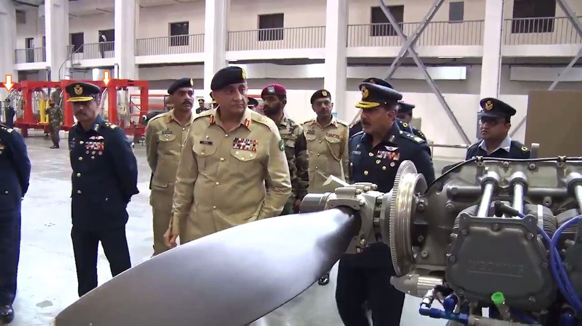 Army Chief Bajwa visit PAC 12-12-2019 [engine+Drone Fuselage production in Background]e.jpg