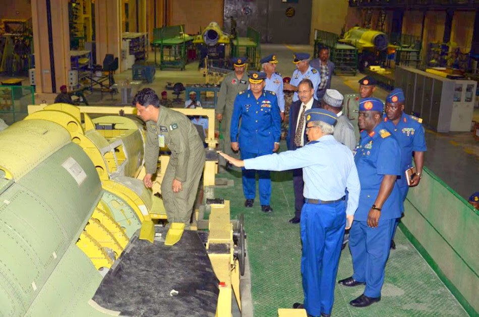 Assembly line of Pakistani JF-17 Block2 fighters 4.jpg