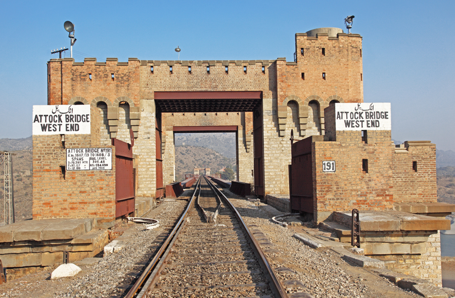 attock-bridge-11.jpg