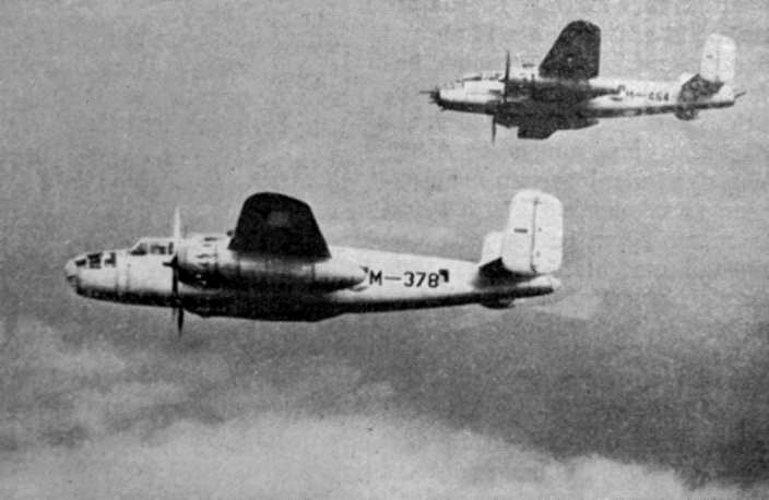 AURI_B-25.jpg