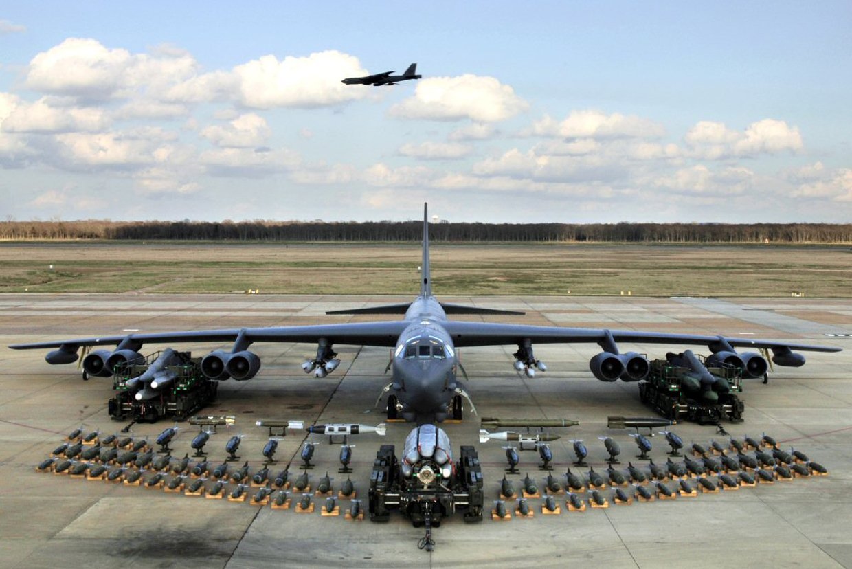 b52.jpg