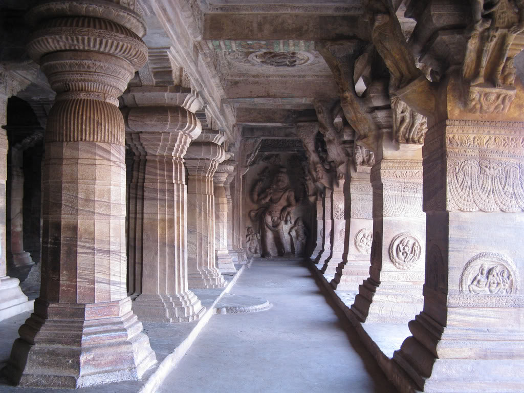 Badami-Cave-Temples-karnataka2big.jpg