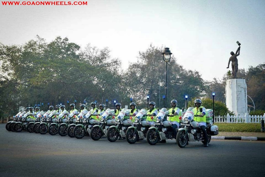 Bajaj-Avenger-Goa-Bike-Ambulance-8.jpg