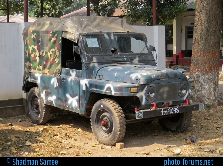 Bangladesh Army Beijing BJ212.jpg