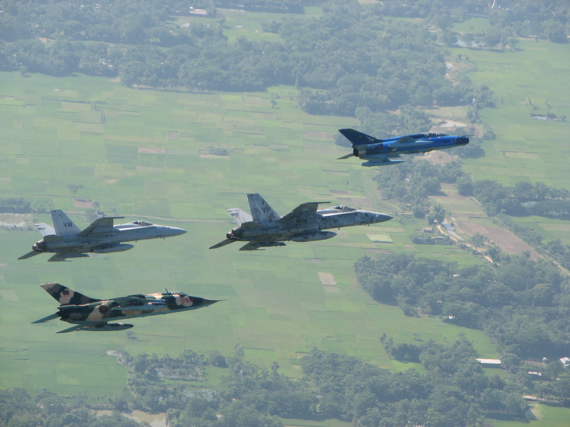 Bangladesh_Air_Force_and_US_Marines_in_Air_Exercise.jpg