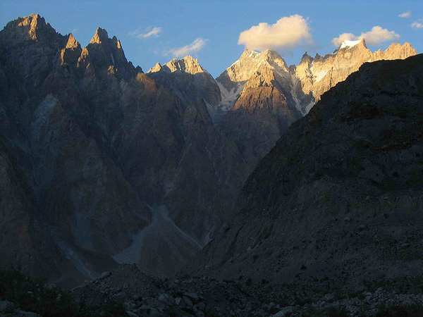 batura glacier.jpg