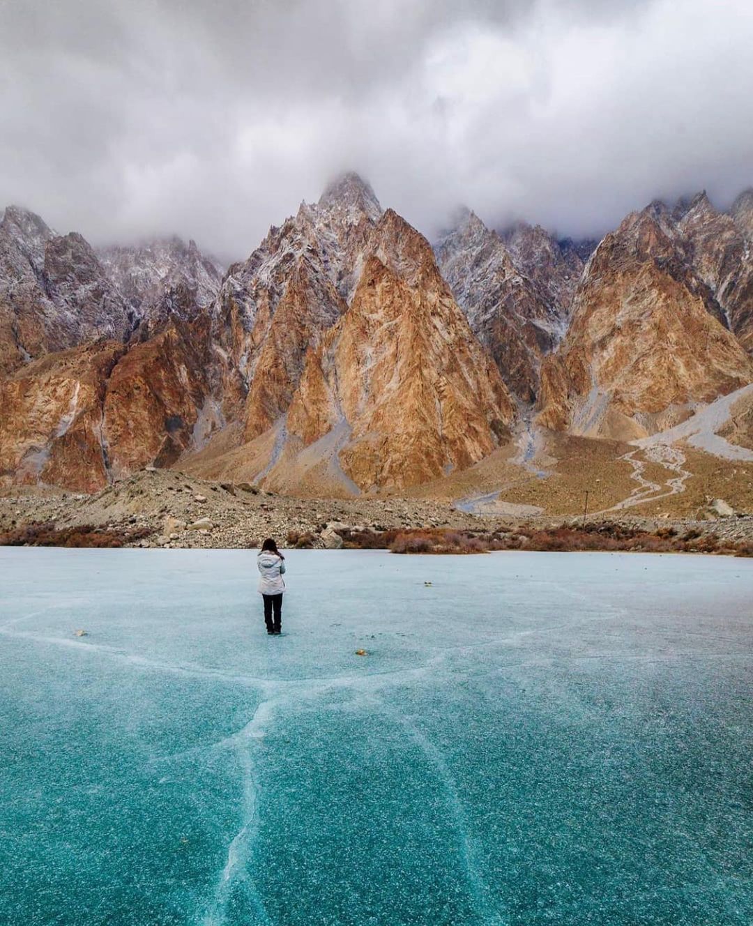 Batura Lake.jpg