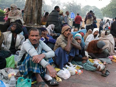 BEGGARS OutsideHanumanMandir_Reuters_380.jpg