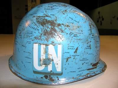 blue_helmet_400x300.jpg