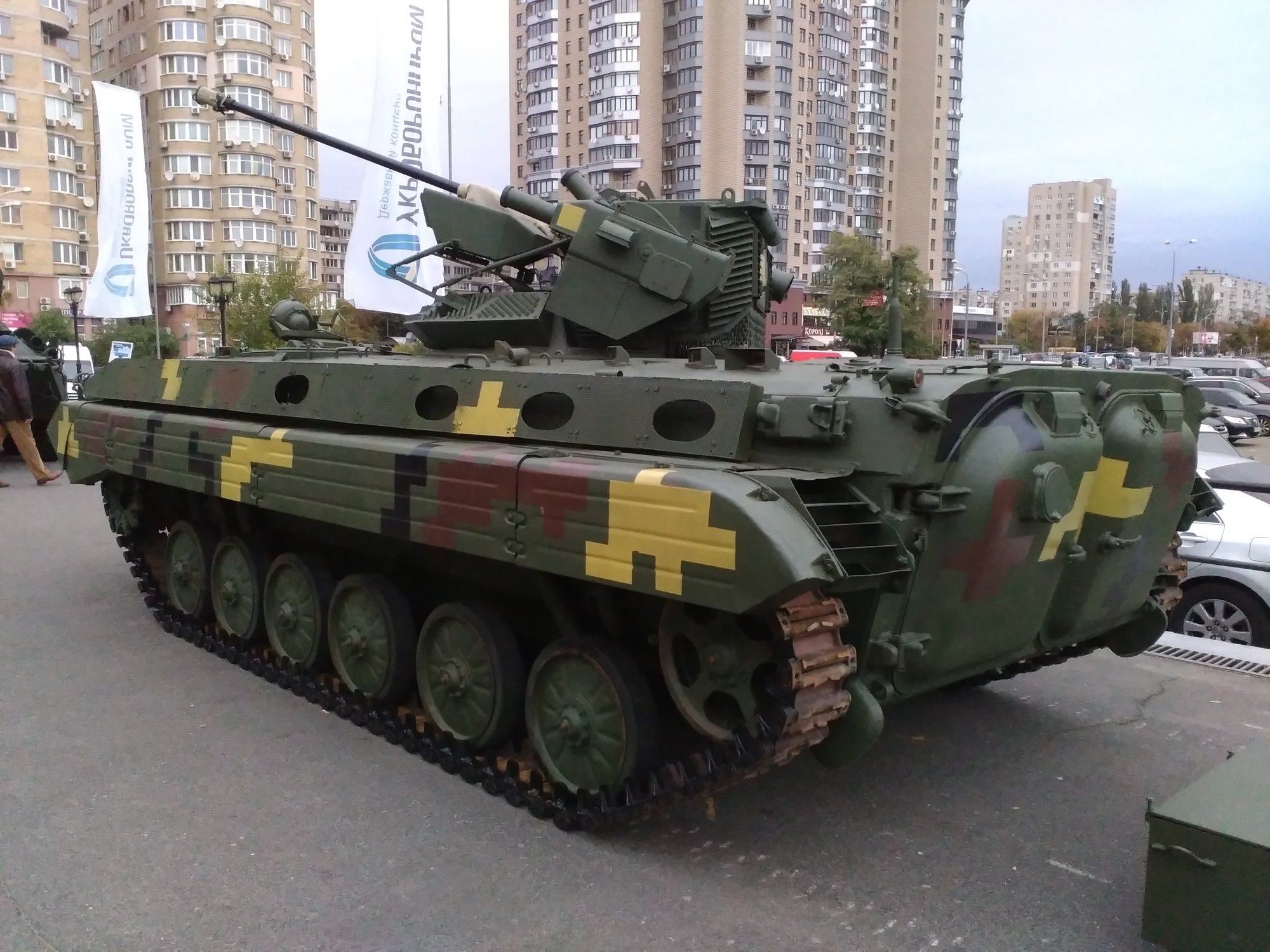 bmp-1umd_6.jpg