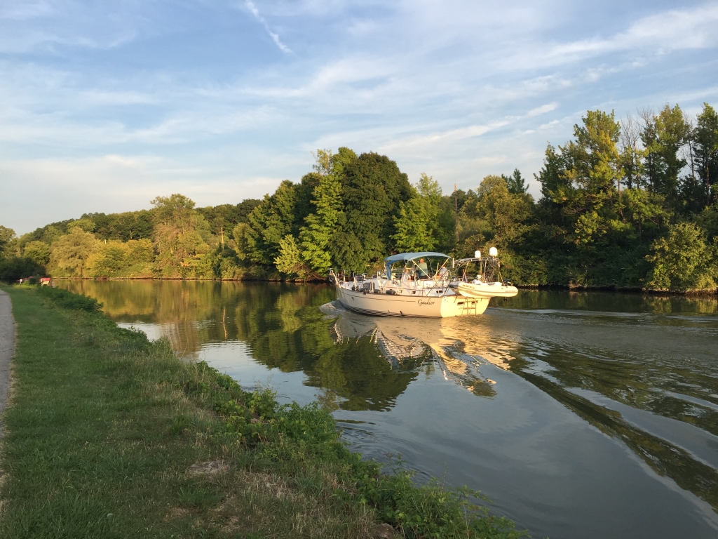 BoatingontheErieCanal2.jpg