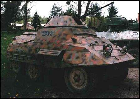 bosniakb8turretofm809bk.jpg