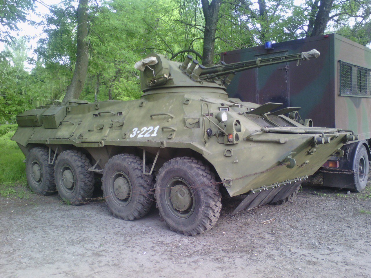 btr-3e-1u.jpg