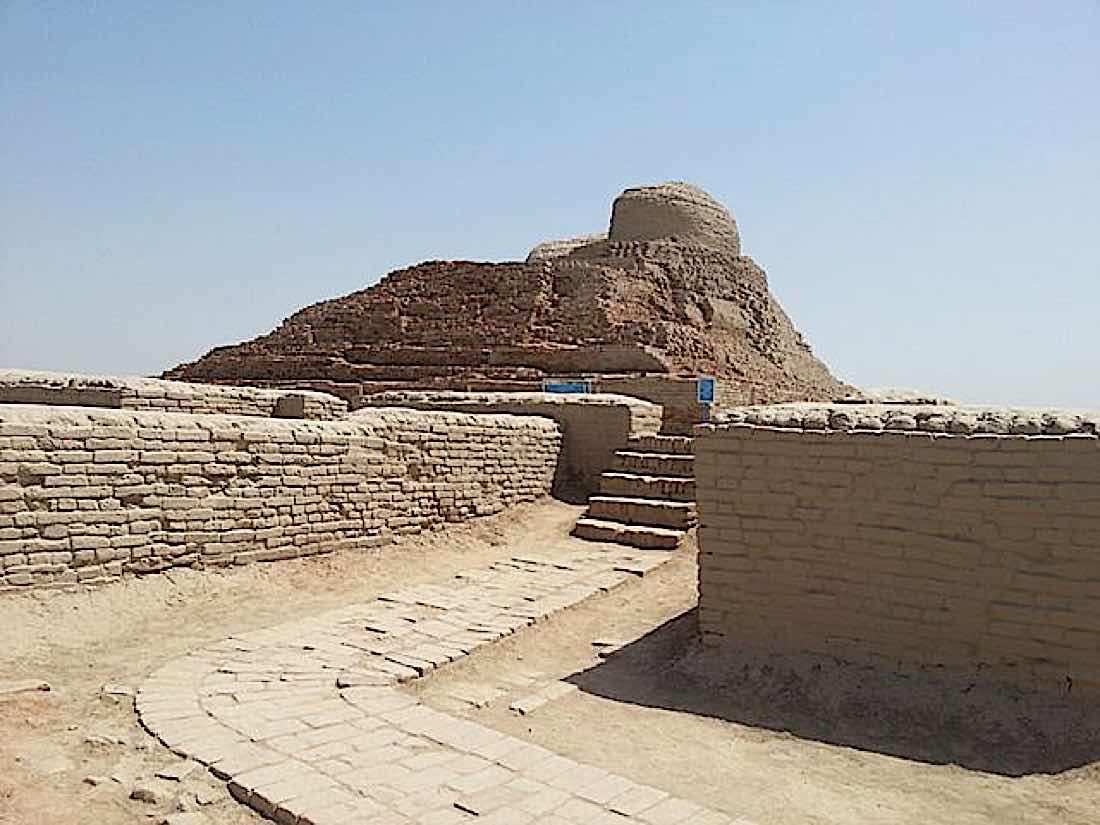 Buddha-Weekly-Mohenjo-daro-Stupa-Buddhism.jpg