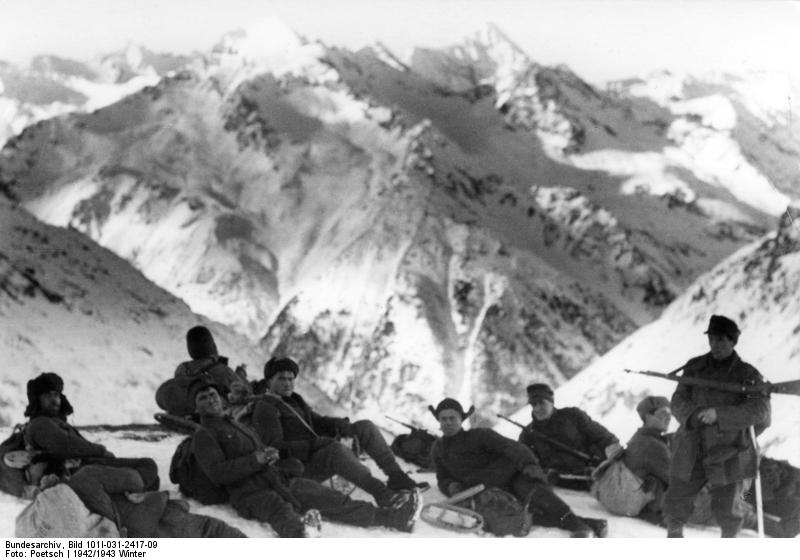 Bundesarchiv_Bild_101I-031-2417-09,_Russland,_Kaukasus,_Gebirgsjäger[1].jpg