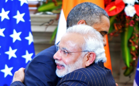 C__Data_Users_DefApps_AppData_INTERNETEXPLORER_Temp_Saved Images_obama-modi-hug-a.jpg