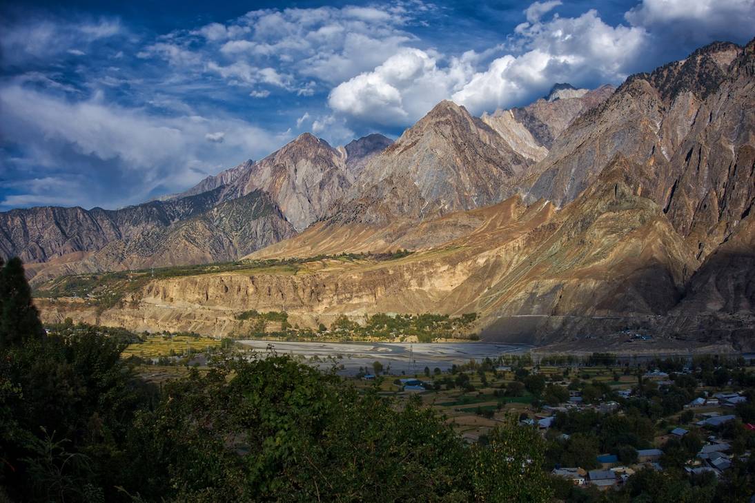 cathedral_peaks_of_ayun_by_sheraz_malik_dbtbcgo-pre.jpg