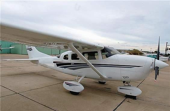 Cessna-206-2000.jpg