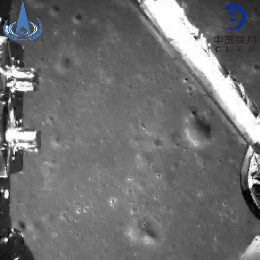 Chang'e-4 lunar probe 20190103 04.jpeg