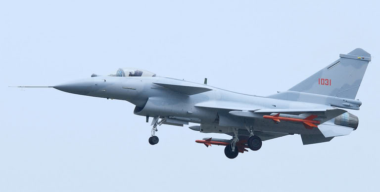 Chengdu-J-10B-Prototype-1031-1S.jpg